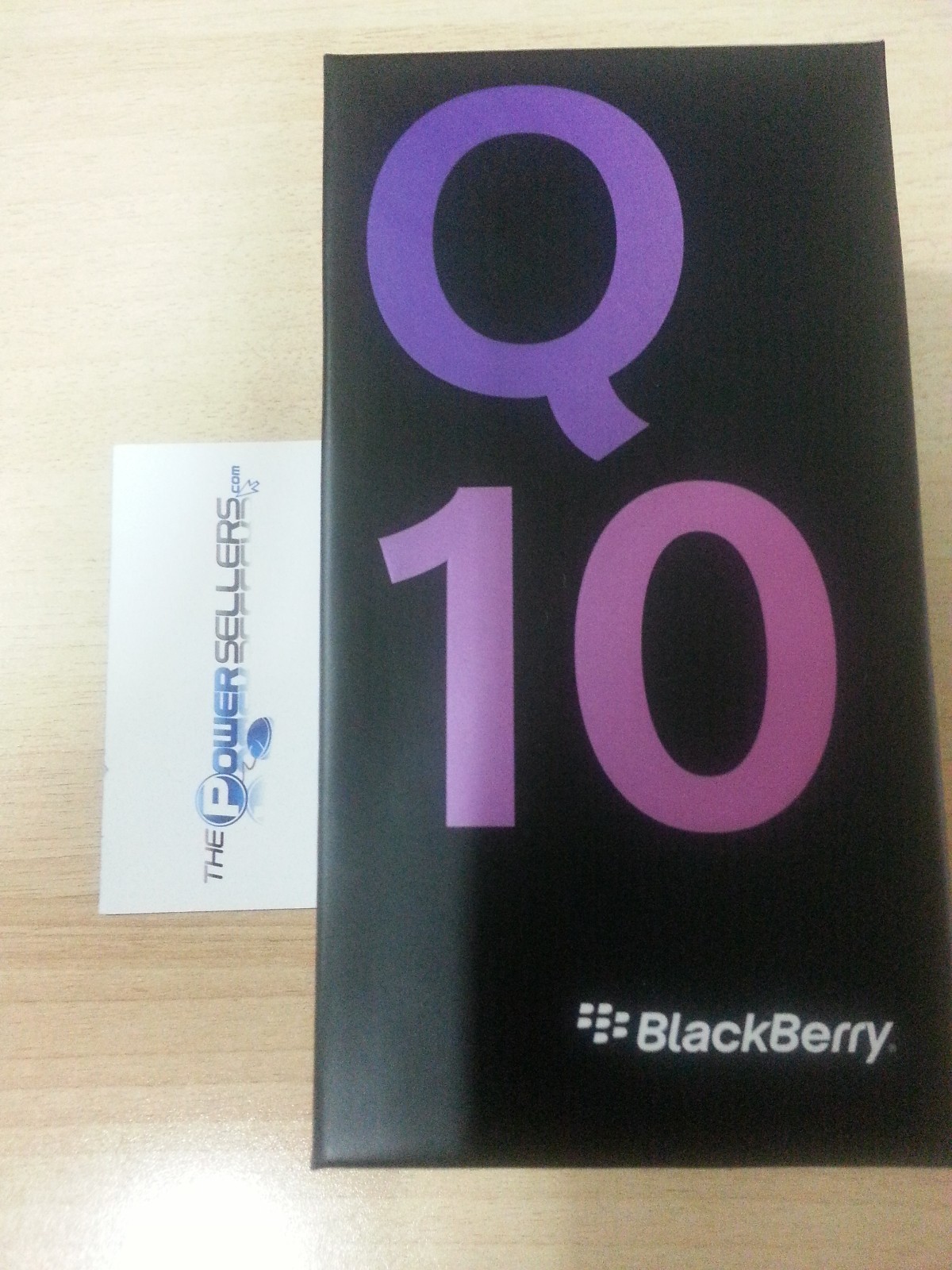 FOR SALE:-Special Pin Blackberry Q10 Unlocked cost :-$330USD/ APPLE IPHONE 5 64GB$250USD  BUY 2 GET 1 FREE.